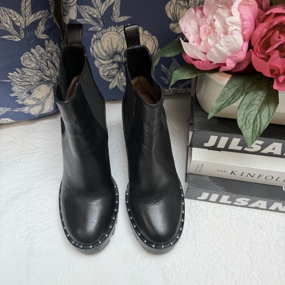 ANTONIO MELANI Black Ankle Boots with Elastic Panels - Picture 6 of 11